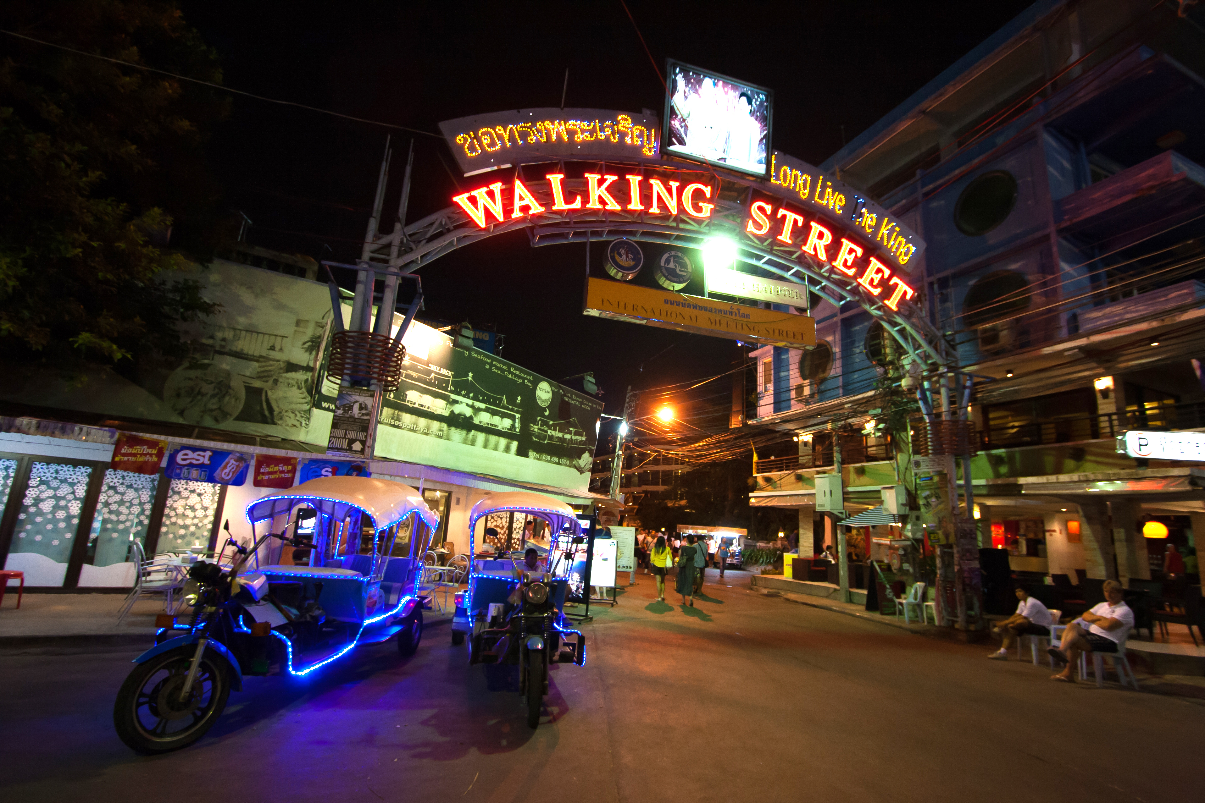 Walking street_Shuterstock