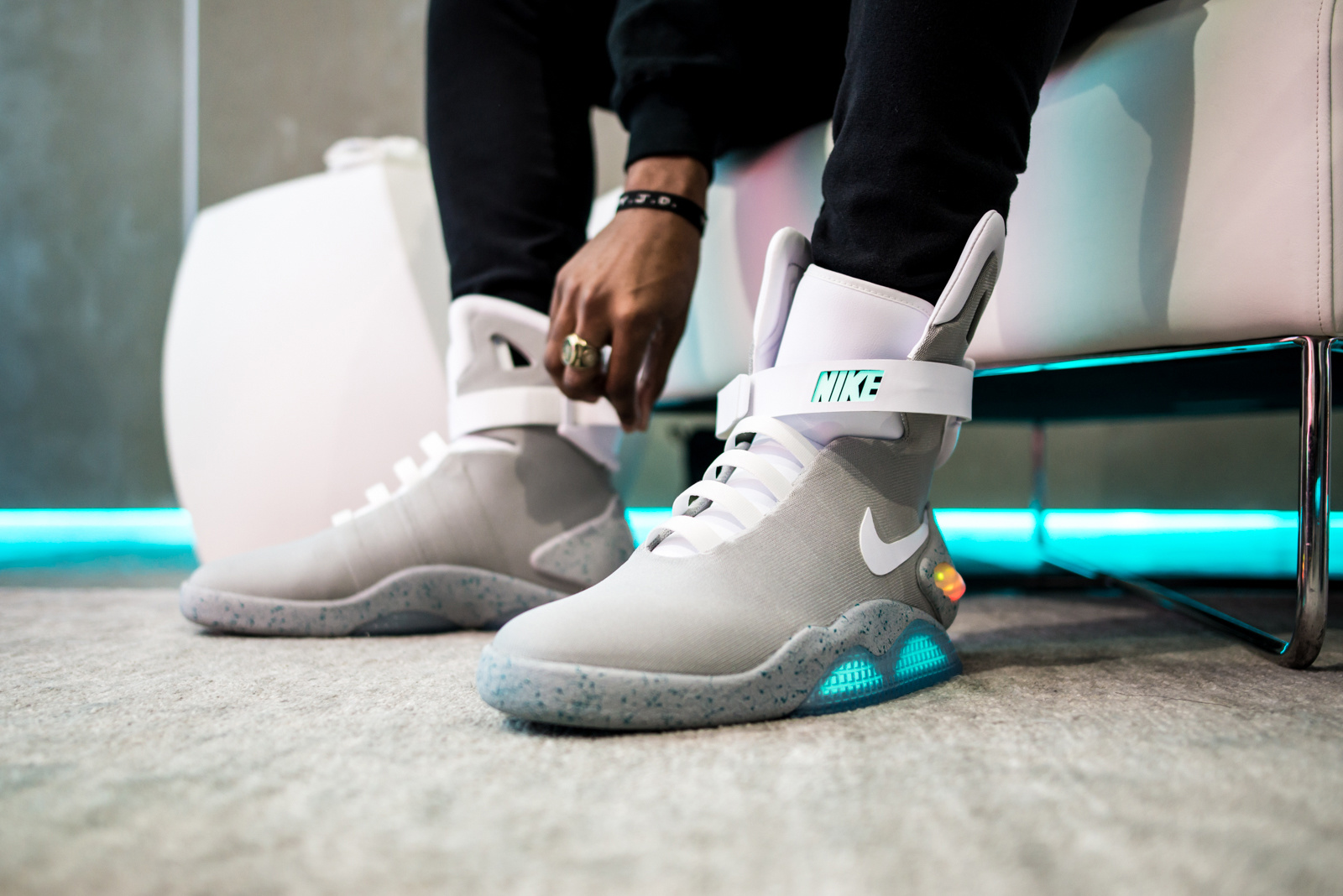 nike-air-mag-experience