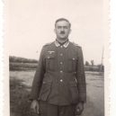 Válečný hrdina Anton Schmid - 3_uz-ve-vojenske-uniforme