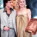 Dorothy Stratten – druhá „Marilyn Monroe“: na cestě ke slávě, kterou zastavila násilná smrt - dorothy-stratten-hugh-hefner