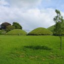 Brú na Bóinne – prehistorický poklad Irska - 1024px-knowth01