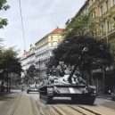 Rozdíl 50 let – Praha 1968 prolnutá s 2018. Poznáte konkrétní místa? - 39628783_222849385077915_3397375549826400256_o