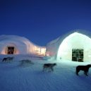 Druhá návštěva ledového hotelu je tu! - Při jízdě na saních vám možná bude větší teplo než uvnitř.