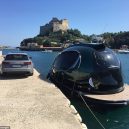 Zapomeňte na gigantické superjachty za miliony dolarů. Royal Jet Capsule je luxus v kapsli - 9423152-6670085-Lazzarini_claims_the_Jet_Capsule_is_small_enough_to_be_easily_ha-a-8_1549464846667