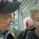 Stará láska nerezaví – krásné setkání dávných milenců po 75 letech - Un-veteran-americain-retrouve-son-amour-de-jeunesse-en-Lorraine-75-ans-apres