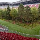 Ze stadionu roste les – važme si přírody, vzkazuje tím umělec. - http___cdn.cnn.com_cnnnext_dam_assets_190906103841-forest-in-football-stadium—klaus-littmann-for-forest—the-unending-attraction-of-nature-wrthersee-stadium-klagenfurt–gerhard-maurer-4