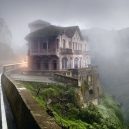 Opuštěný hotel nad divokými vodopády láká po desetiletí sebevrahy - Top-10-Creepy-Stories-of-Hotel-Del-Salto-Haunted
