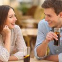 Buďte empatiční a sebeuvědomělí. Jen tak si můžete získat důvěru ostatních - 25-Topics-to-Talk-About-in-a-Happy-Relationship