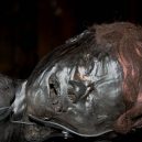 Prohlédněte si zachovalé ostatky Grauballského muže, přezdívaného také „mumie z bažin“ - facial-expression-of-the-grauballe-man