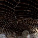 Procházka opuštěnou věznicí – Eastern State Penitentiary - exposed-rib-vaulting