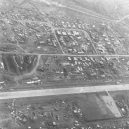 Vojenská základna Khe Sahn byla strategickým místem války ve Vietnamu. Američané jí však zničehonic opustili - Základna-Khe-Sanh-letiště-během-útoku-1968-