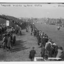 Při dostihu roku 1923 se stal vítězem mrtvý žokej - belmont_park_on_april_29_1916_with_toreador_winning_the_second_race-640×439