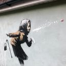 Banksyho kýchnutí udělalo z Britky přes noc milionářku - 2.57035580