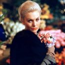 Legendární Kim Novak – ikonická hvězda Hitchcockova Vertiga - The-Rake-Kim-Novak-00010