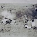 Bizarní australská „válka s emuy“ z roku 1932 - Australian_soldiers_resting_during_Emu_War