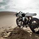 Sci-fi plášť na elegantní motorku Royal Enfield z dílny Bandit9 - BANDIT9_JAEGER_3k-15