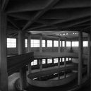 Testovací dráha na střeše automobilky Lingotto - racetrack-rooftop-factory-italy (8)