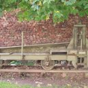 Destrukční stroj zvaný „železniční vlk“ - Railroad_plough